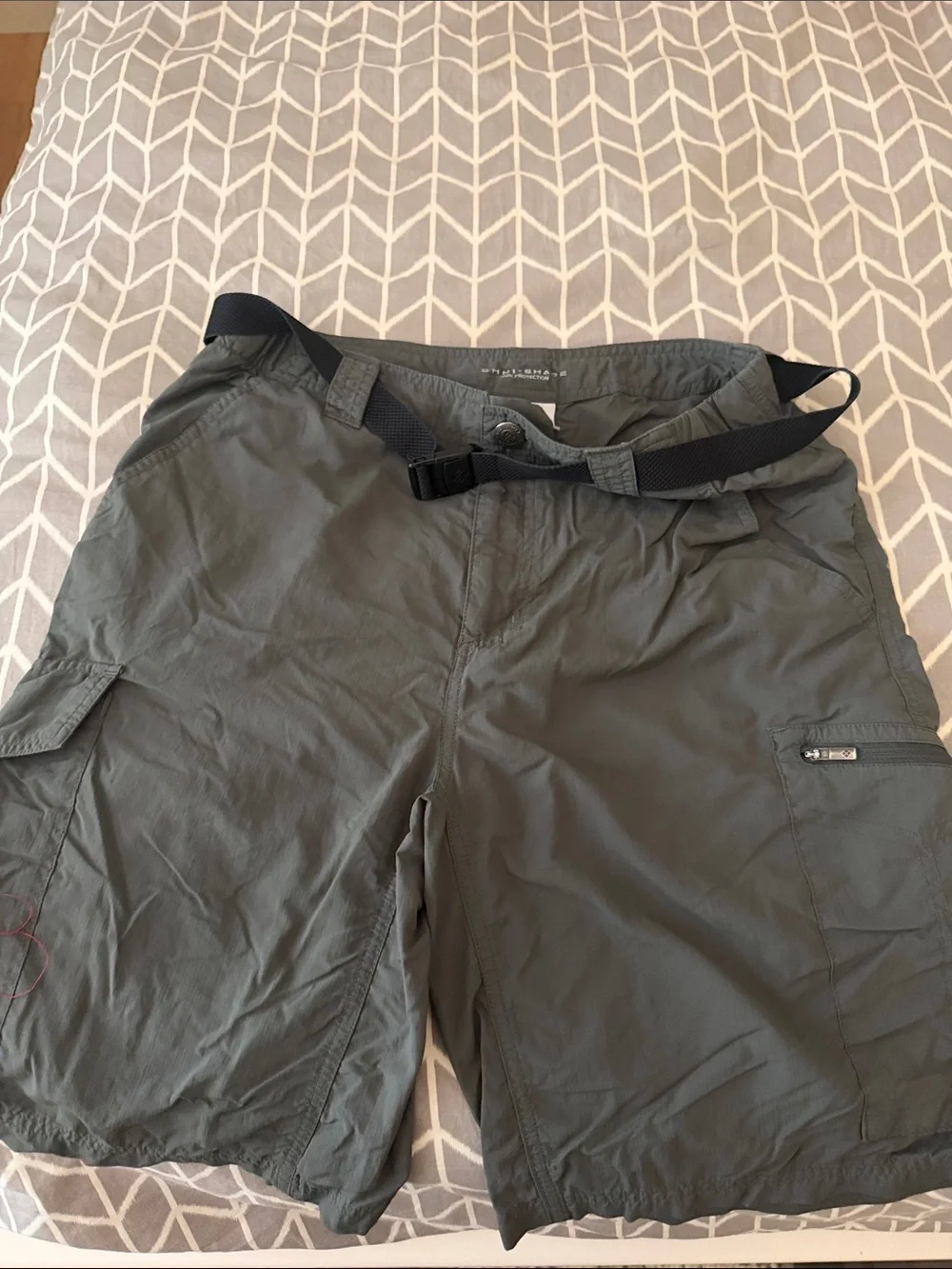Columbia Omni Shade Men's Olive Green Cargo Short